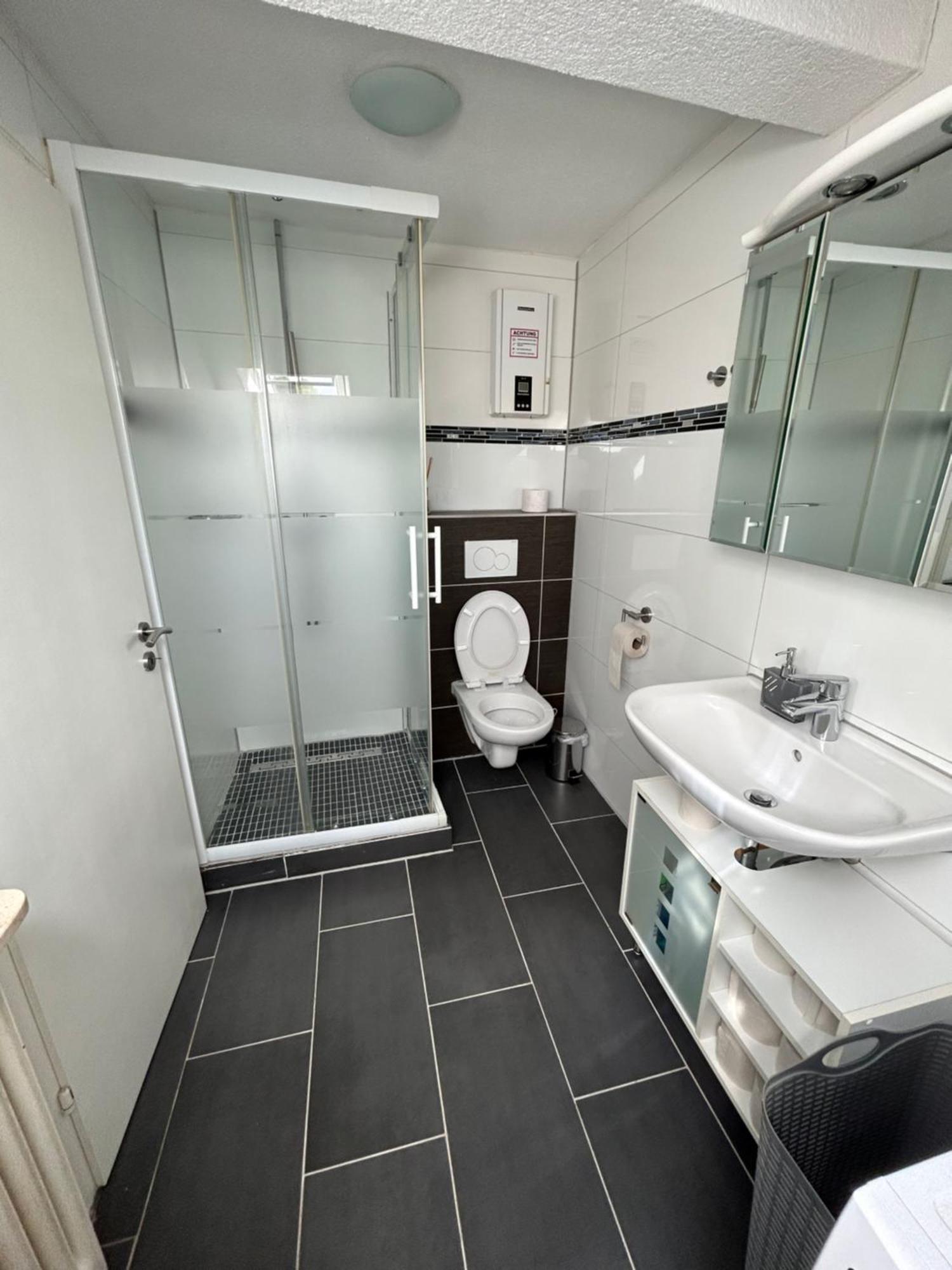 Stilvolle Wohnung Im Stadtzentrum Kaiserslautern Bagian luar foto